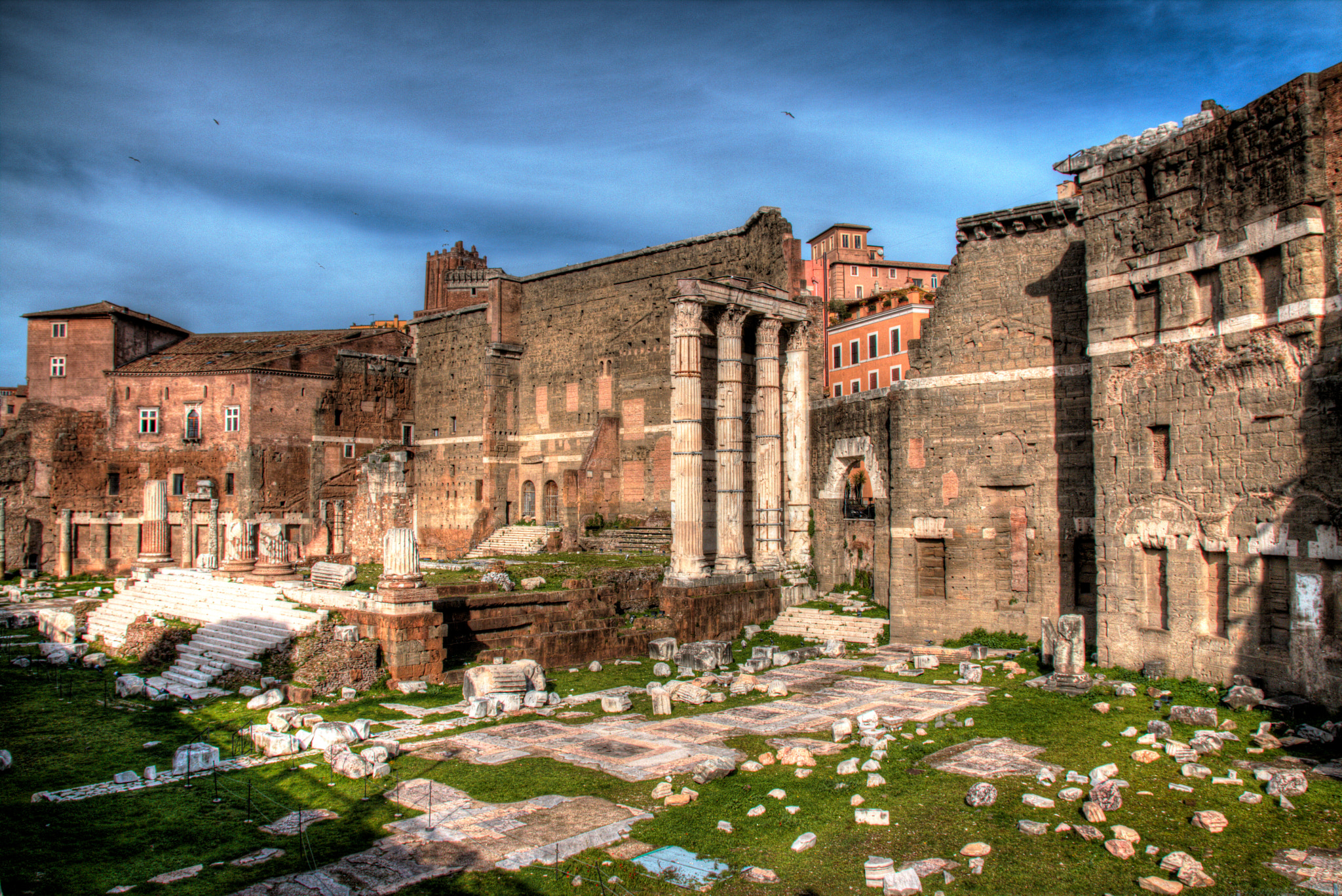 Sigma 17-70mm F2.8-4 DC Macro OS HSM sample photo. Rome, august forum photography