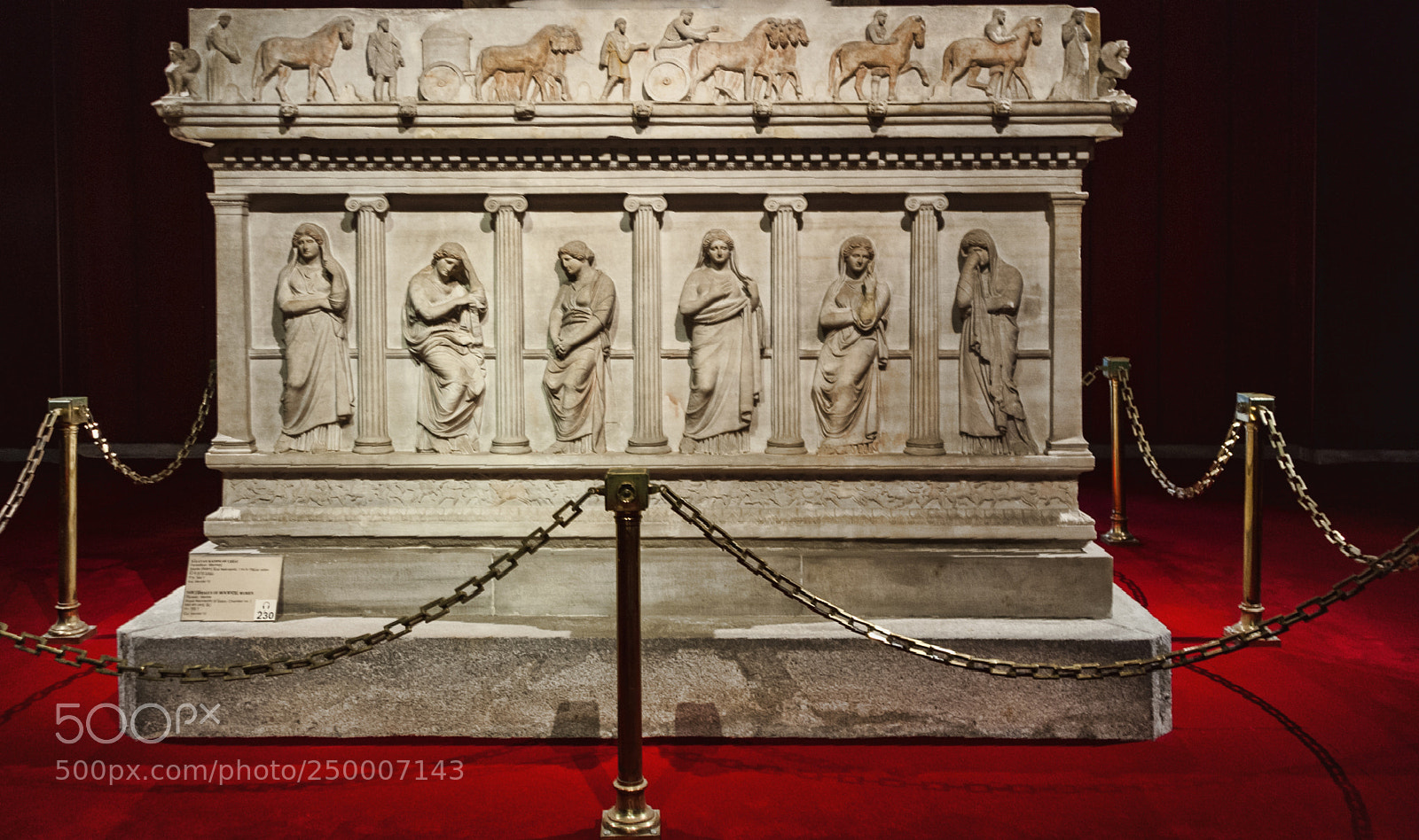 Nikon D700 sample photo. From istanbul archaeological museum photography