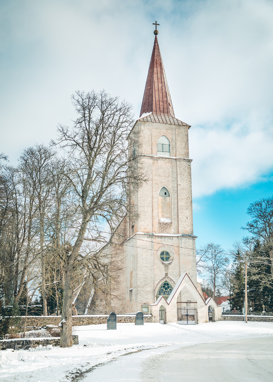 Canon EOS 5D Mark IV sample photo. Church in kullamaa, estonia photography