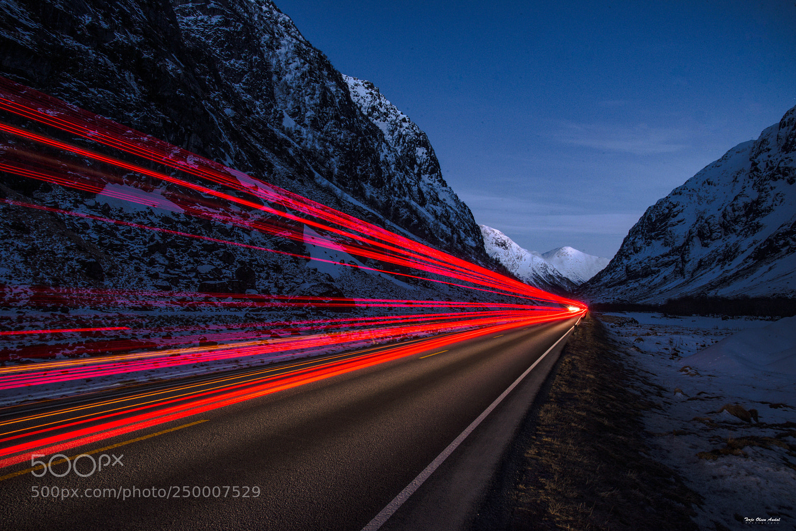 Nikon D800 sample photo. Trailer in speed photography