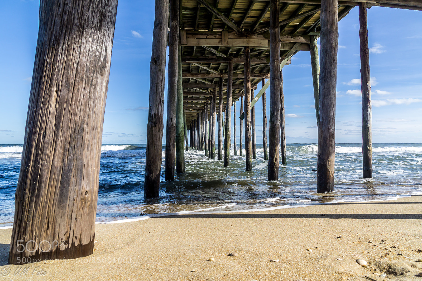 Sony a6000 sample photo. Under the pier photography