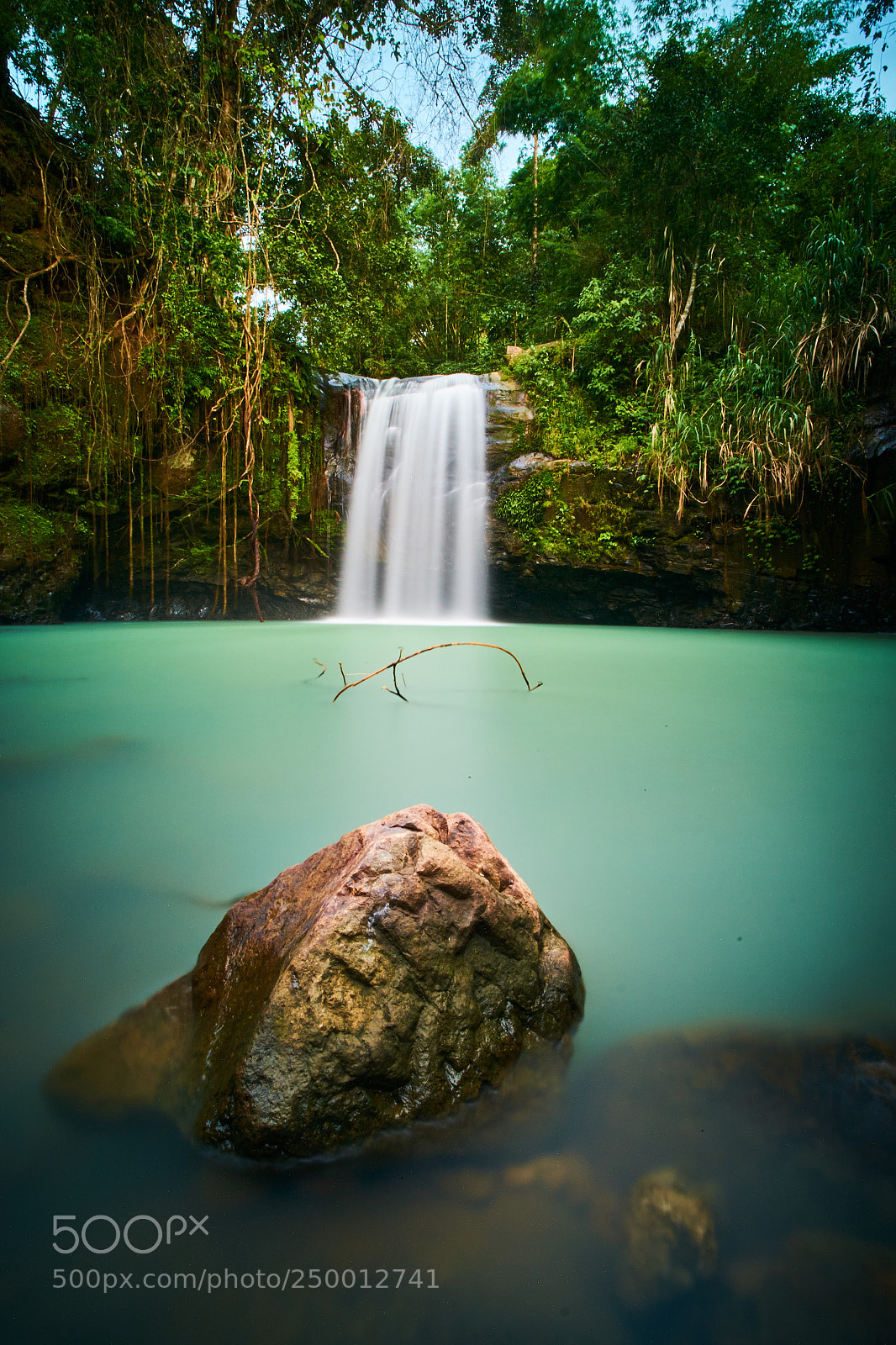 Fujifilm X-Pro1 sample photo. Rainbow waterfall photography