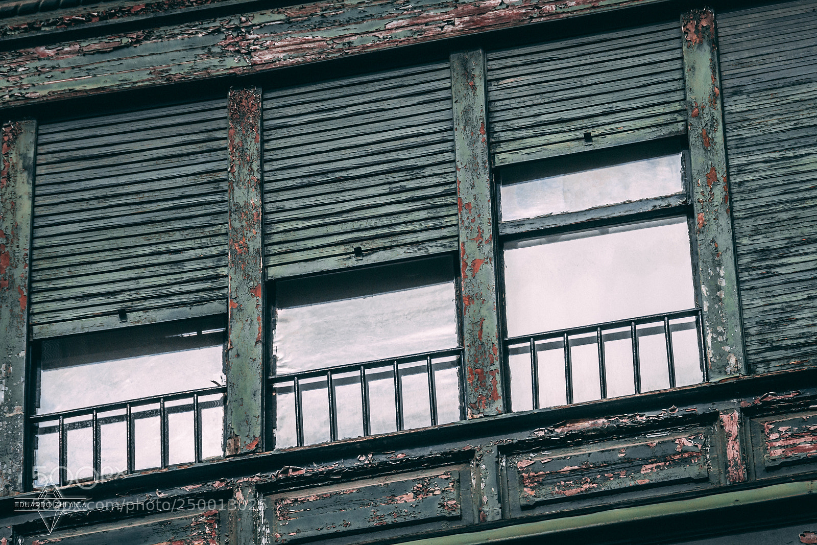 Nikon D800 sample photo. Ventanas eduardo zulaica photography