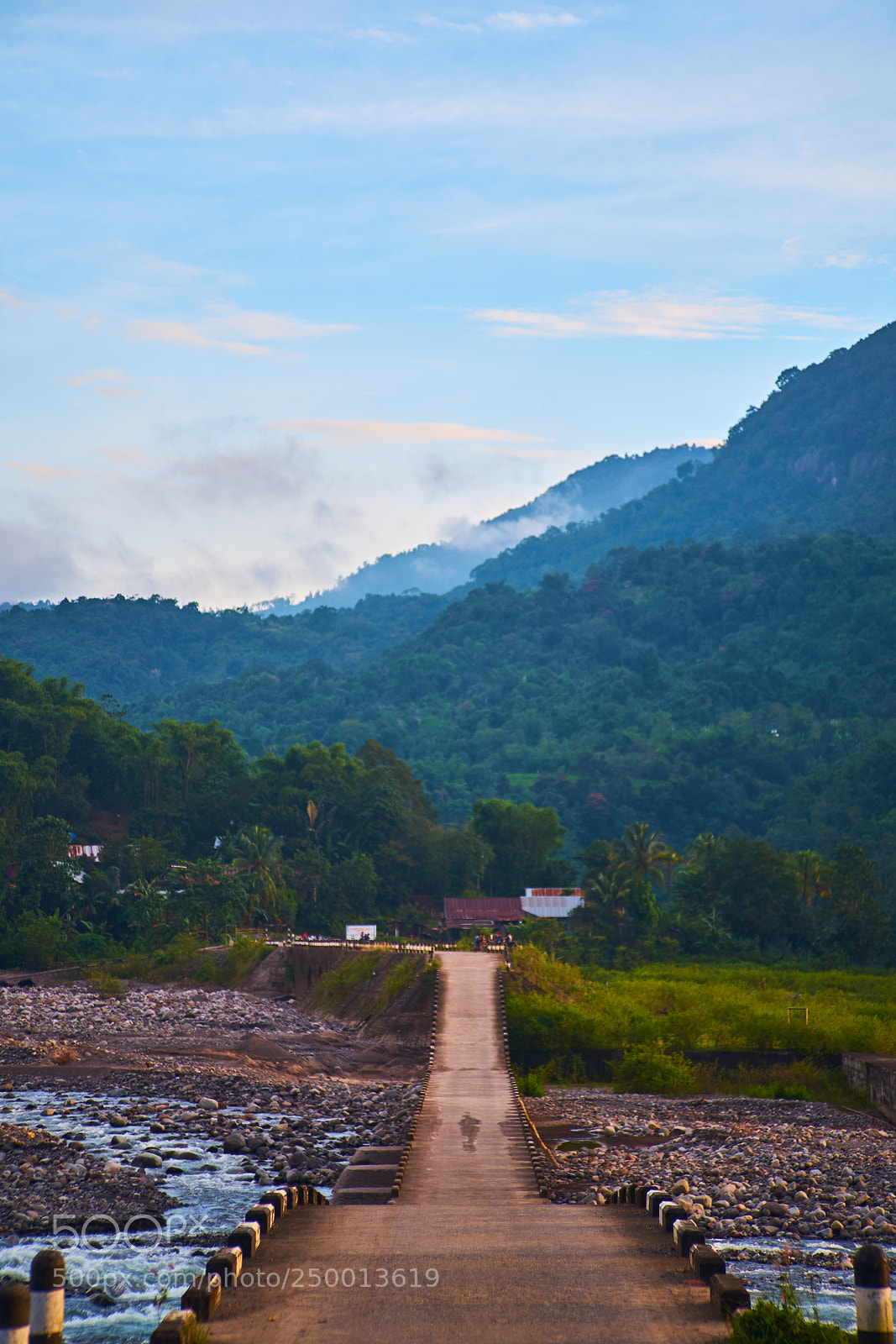 Fujifilm X-Pro1 sample photo. Dam in the countryside photography