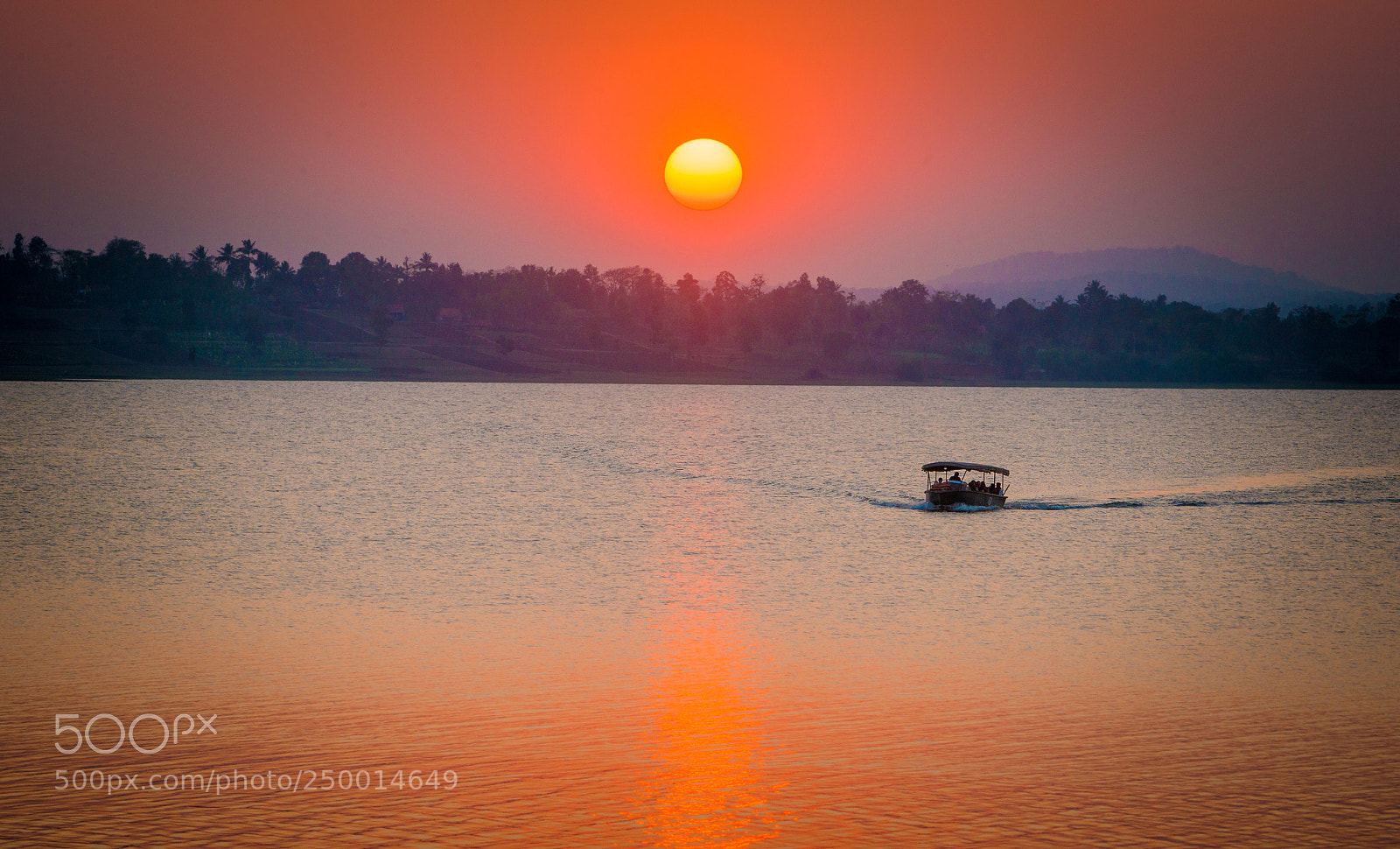 Nikon D800 sample photo. Sunset @ kabini river photography