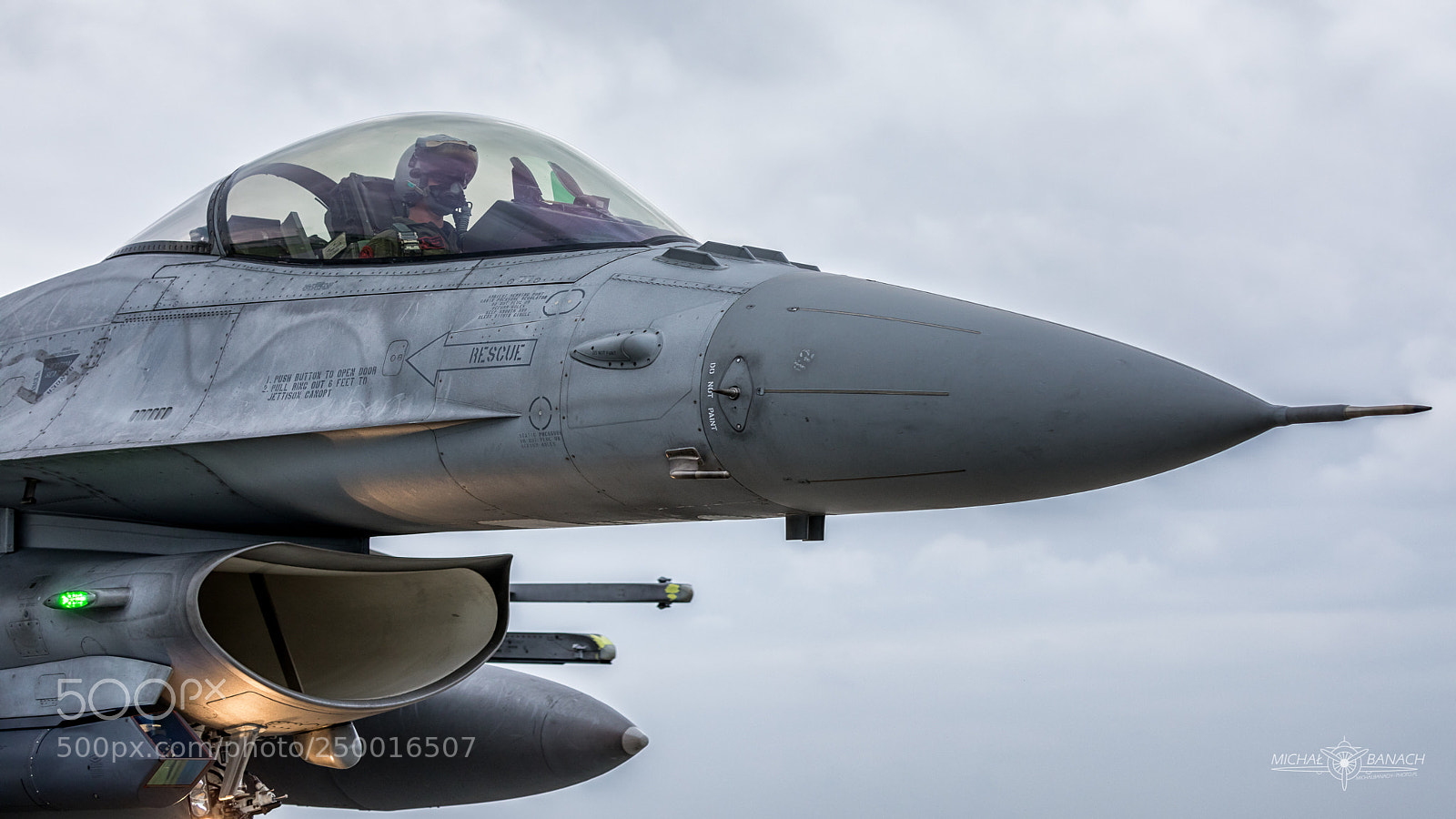 Canon EOS 5D Mark IV sample photo. Lockheed martin f-16c jastrz photography