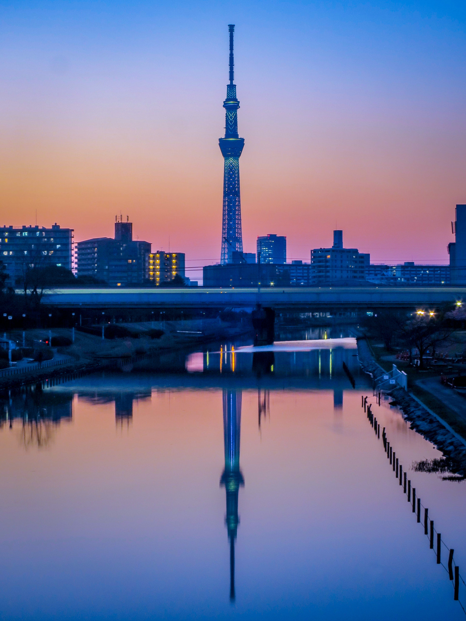 Canon PowerShot S120 sample photo. Reflection of tokyo skytree in sunset sky photography
