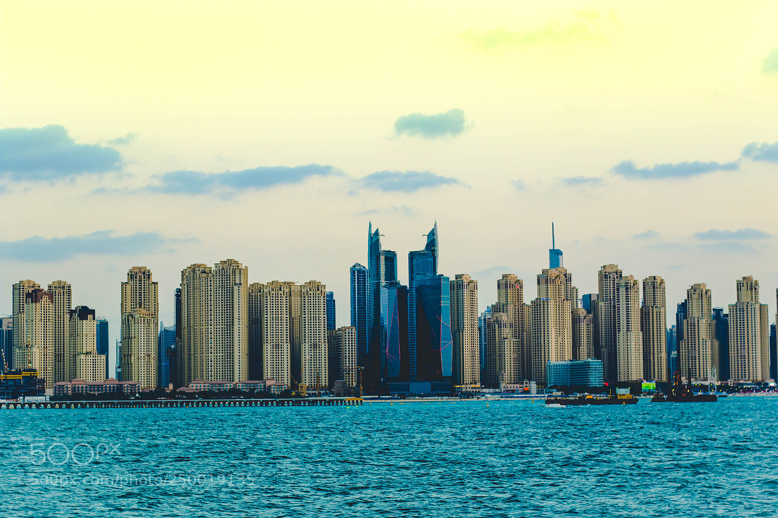 Canon EOS 7D Mark II sample photo. City architecture photography