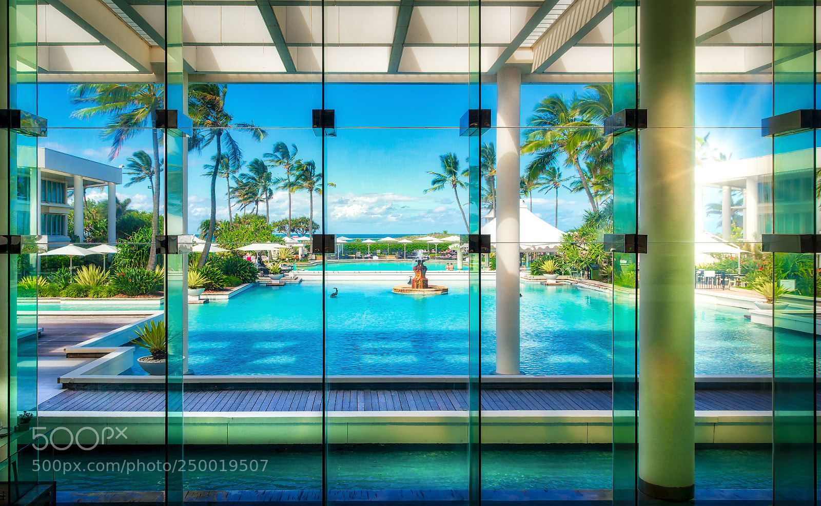 Nikon D7000 sample photo. Sheraton mirage pool photography