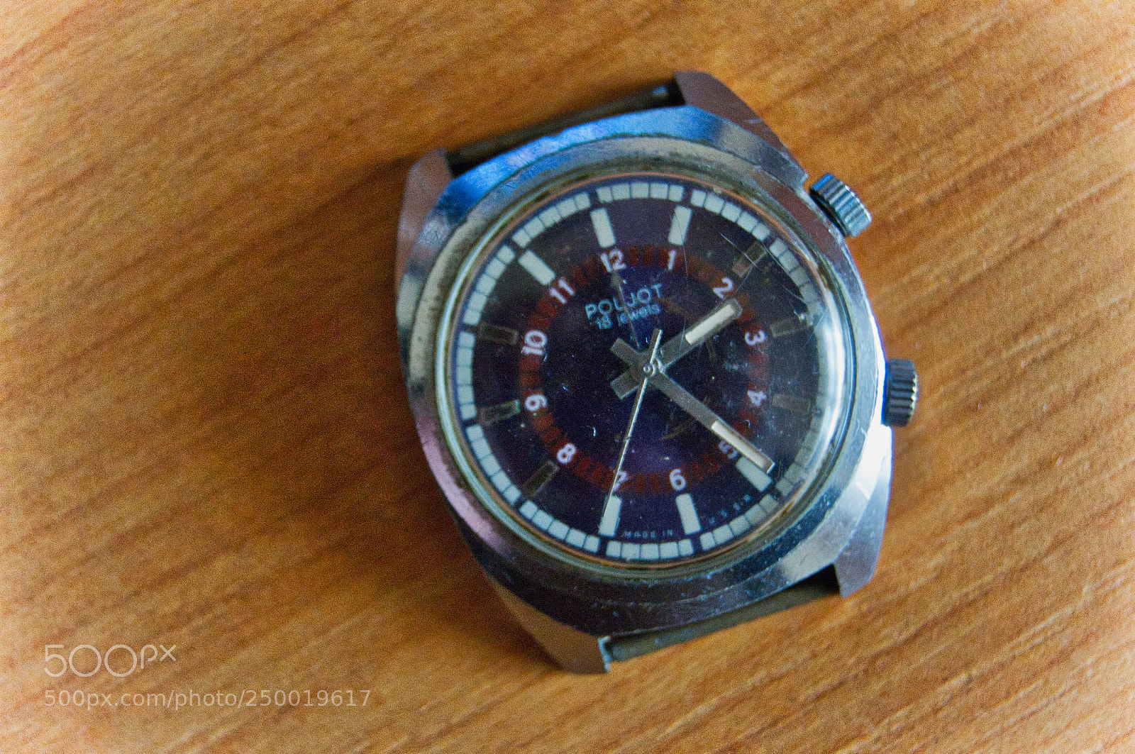 Nikon D3100 sample photo. Old ussr watch with photography