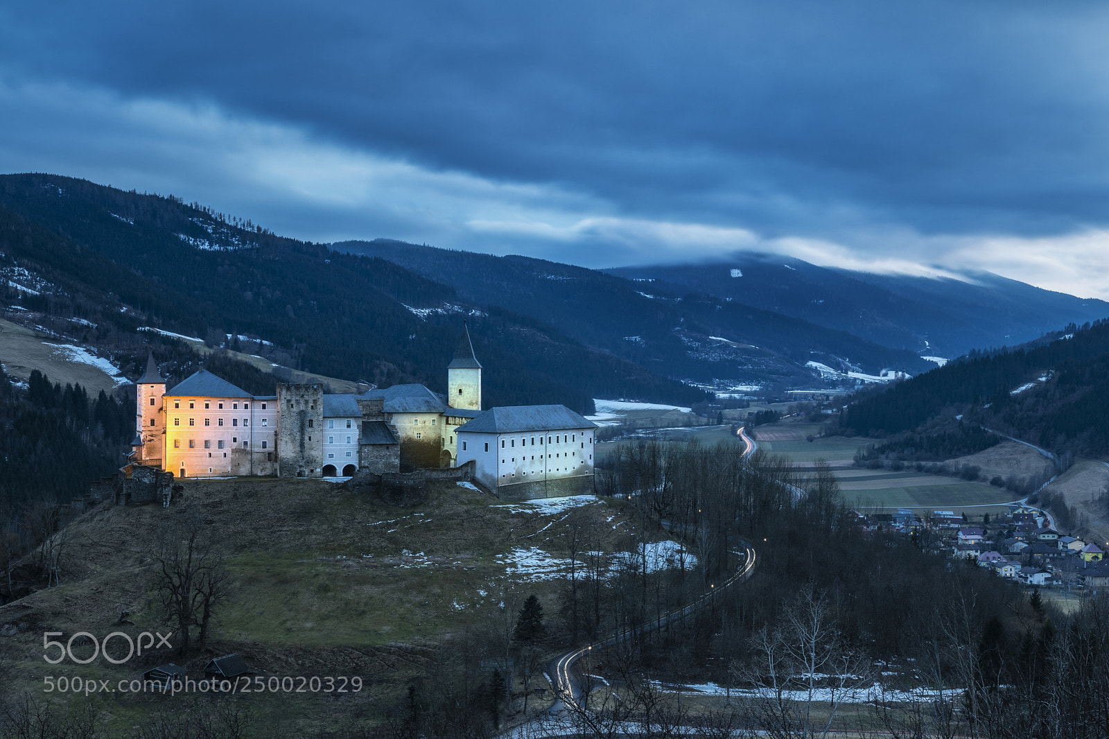 Canon EOS 80D sample photo. Schloss straßburg photography