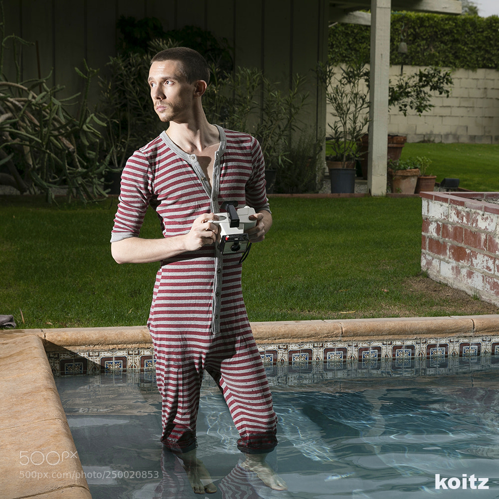 Canon EOS 5D Mark IV sample photo. Bart in the pool photography