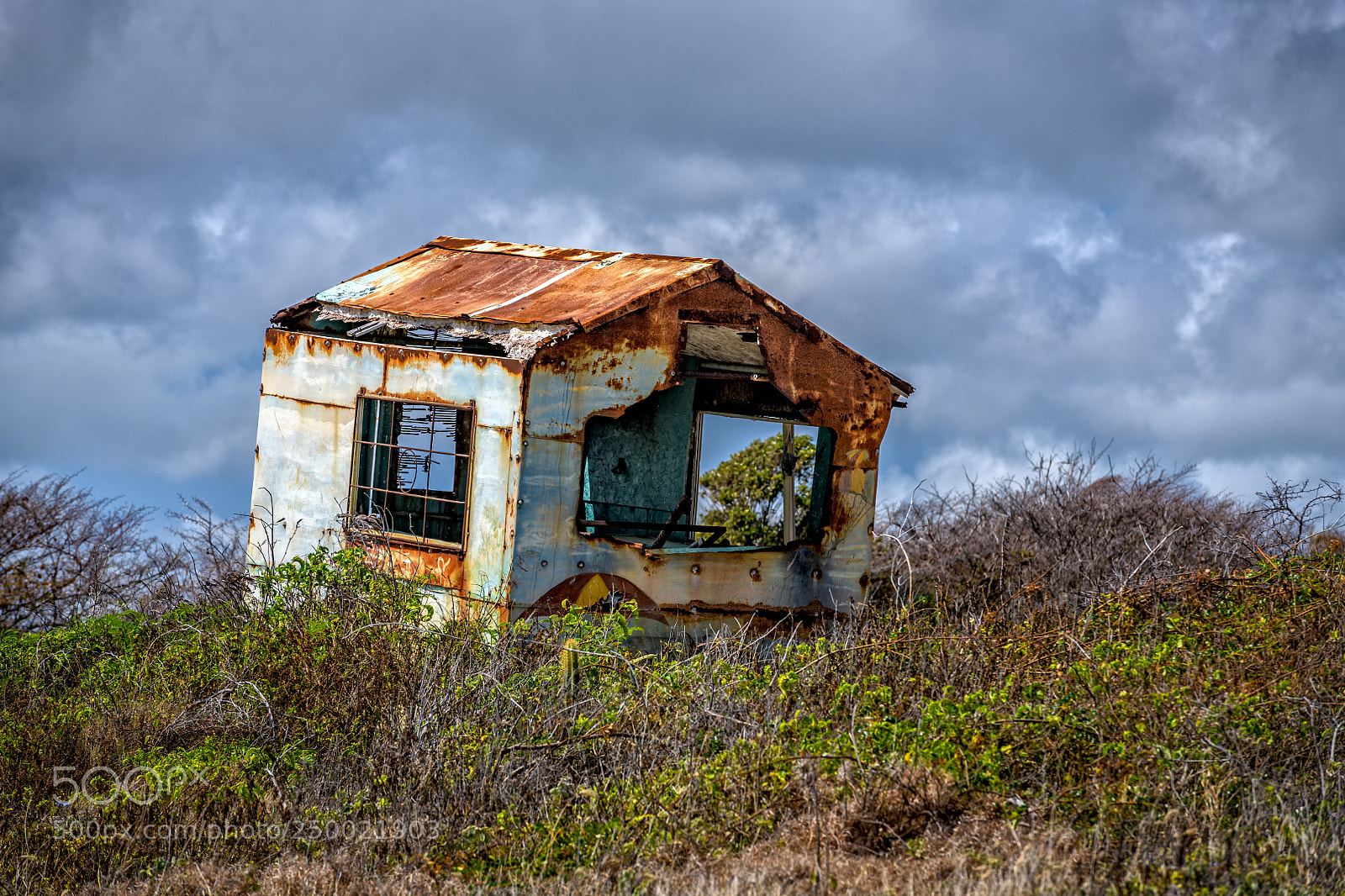 Nikon D850 sample photo. Rusted shack in antigua photography