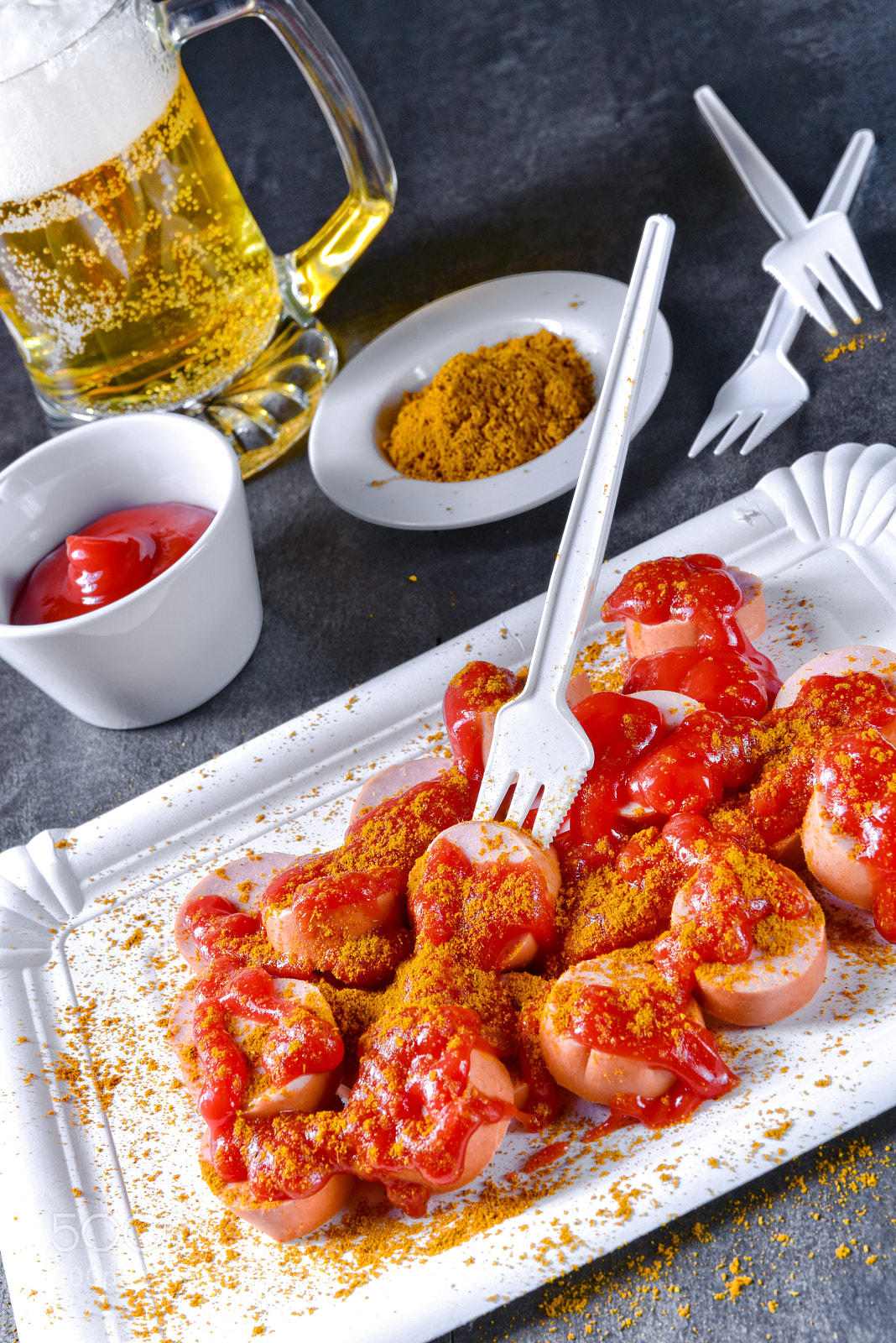 Nikon D810 sample photo. Curry bockwurst with beer photography