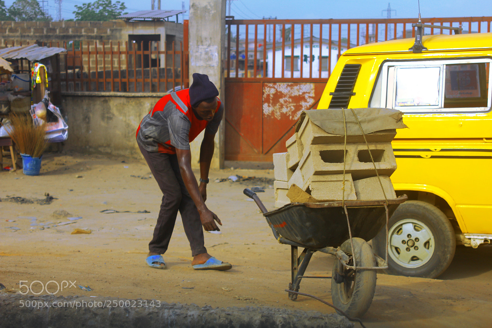 Canon EOS 60D sample photo. Worker photography