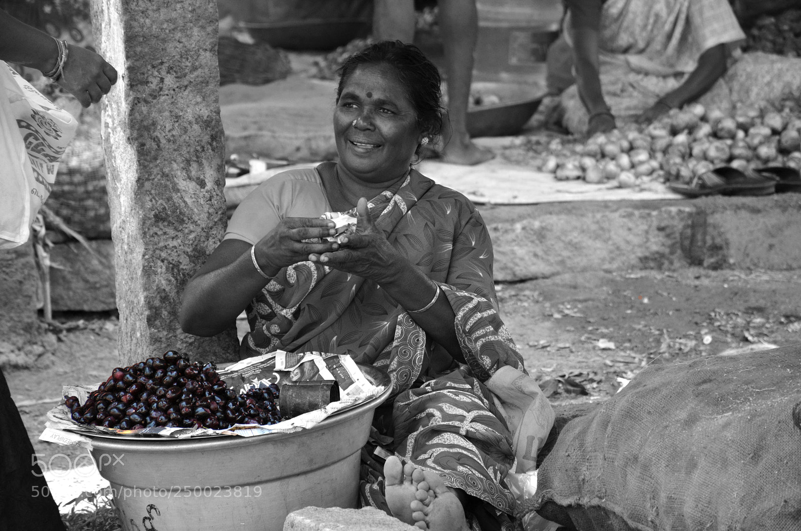 Nikon D7100 sample photo. Fruit seller .....weekly farmer photography
