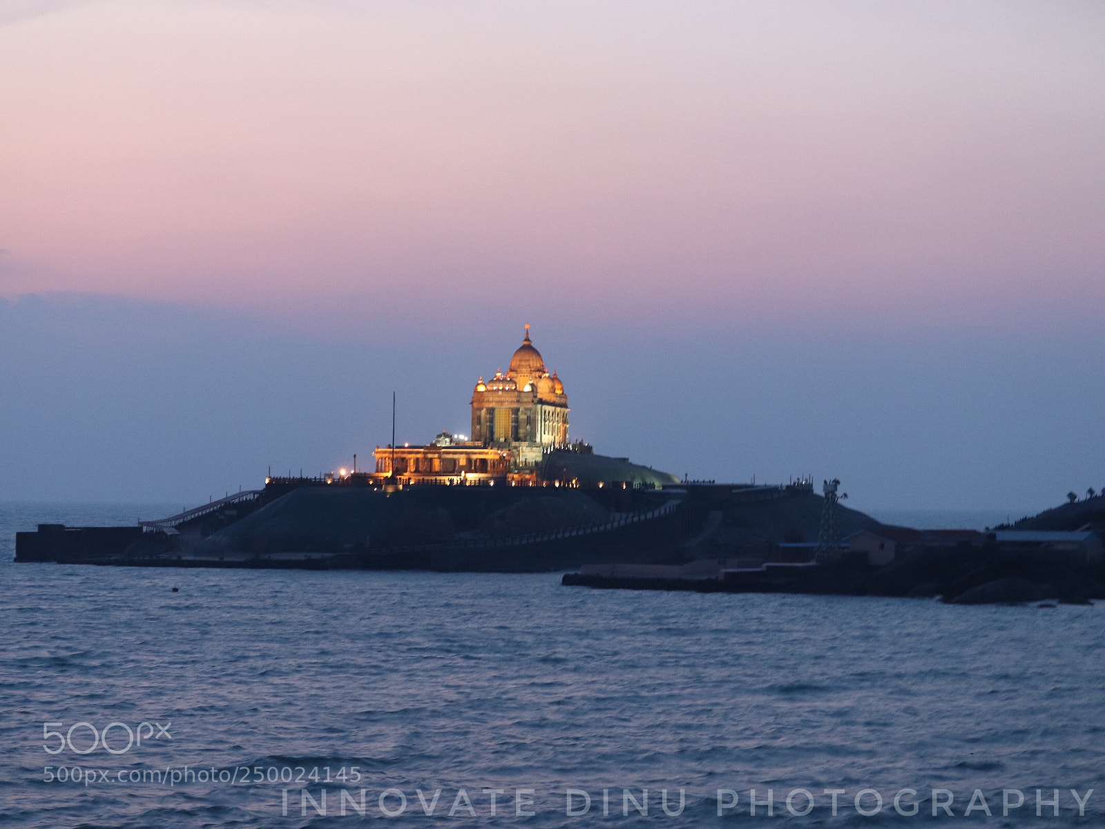 Canon EOS 200D (EOS Rebel SL2 / EOS Kiss X9) sample photo. Kanyakumari vivekanandhar rock memorial ? photography