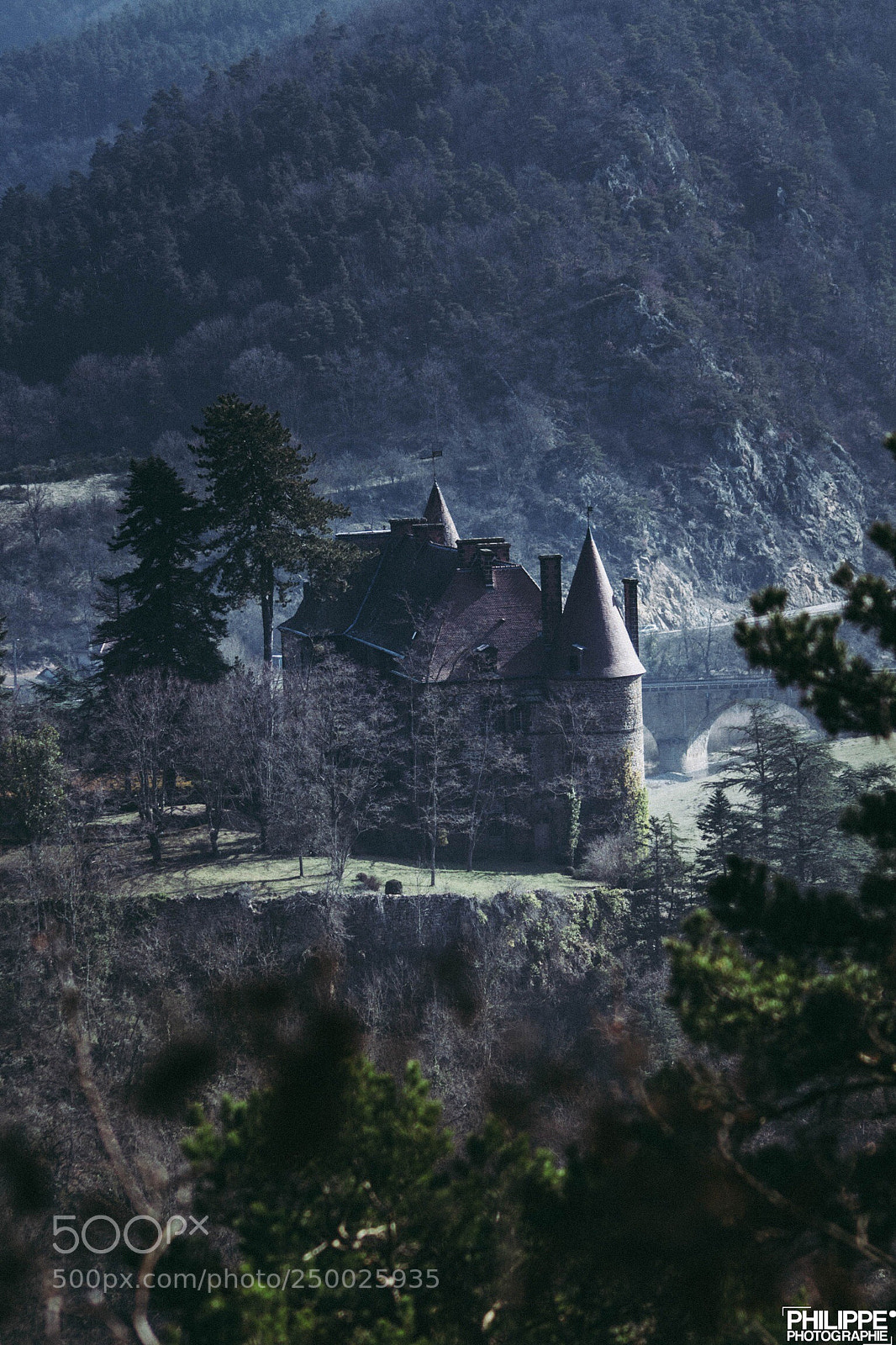 Canon EOS 700D (EOS Rebel T5i / EOS Kiss X7i) sample photo. Castle photography