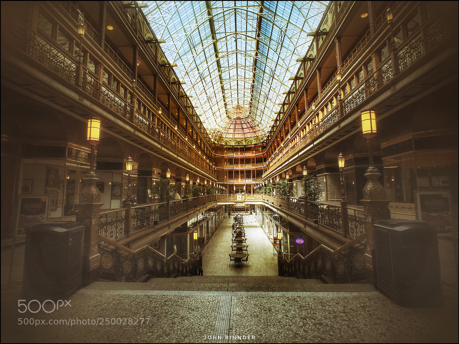 Apple iPhone 6s Plus sample photo. The old arcade  photography