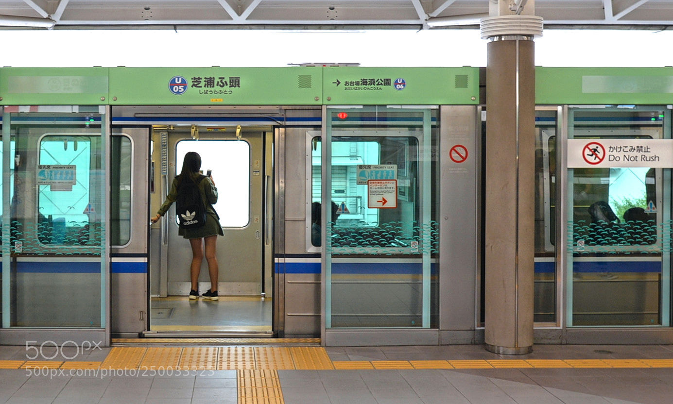 Nikon D610 sample photo. Tokyo subway photography