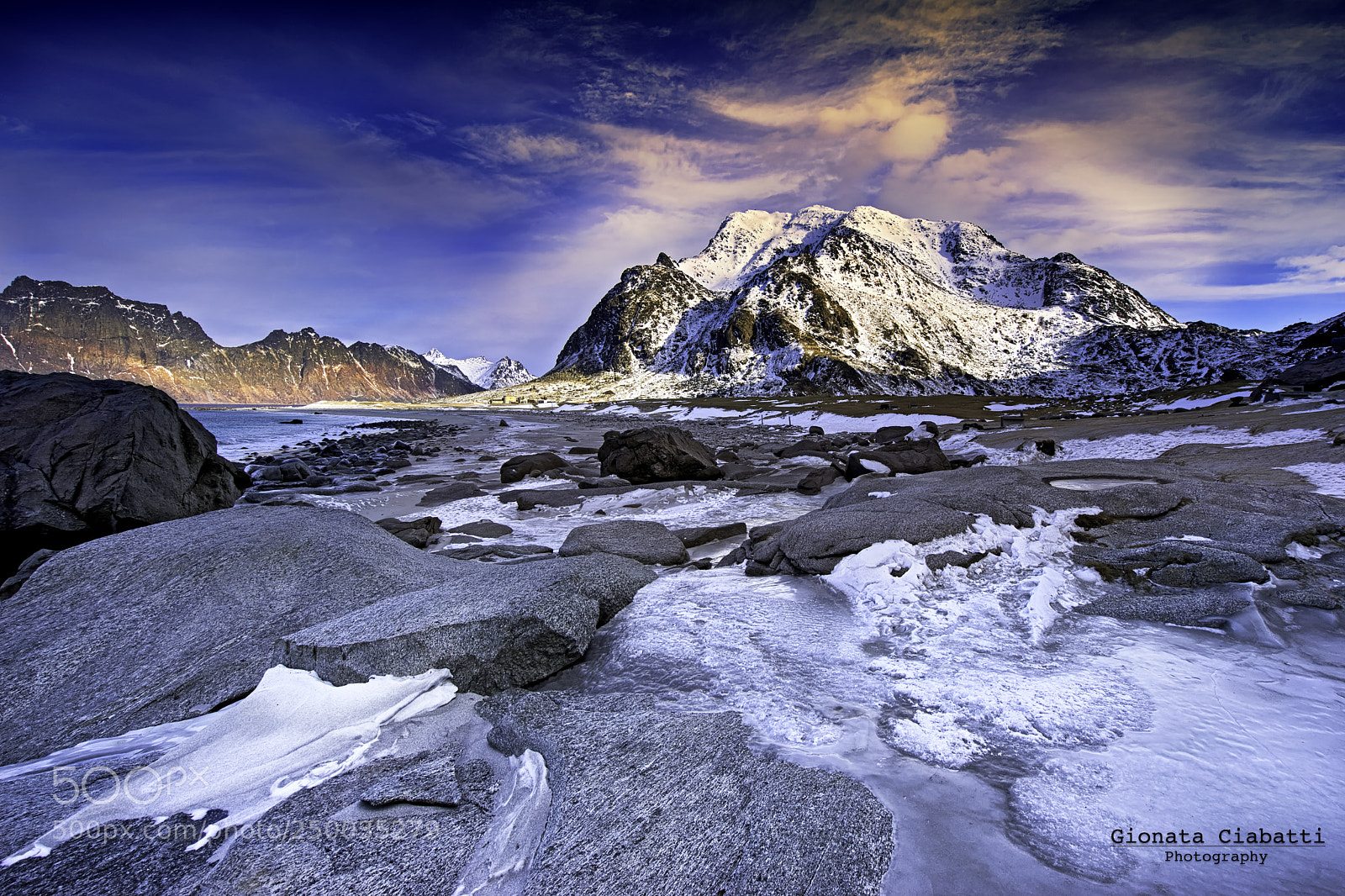 Sony a7 II sample photo. Dawn in the ice photography