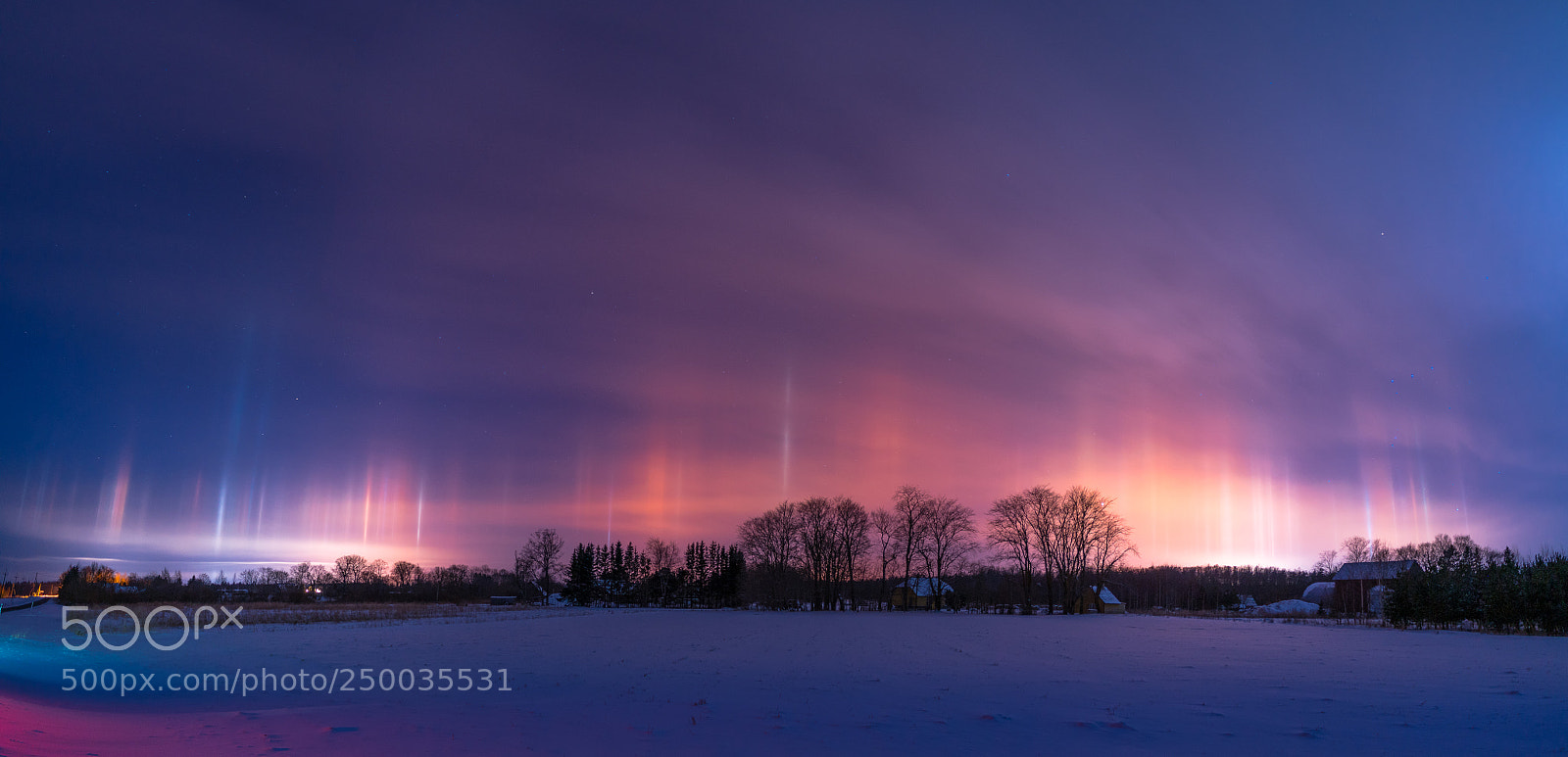 Sony a7R II sample photo. Beautiful light pillars in photography