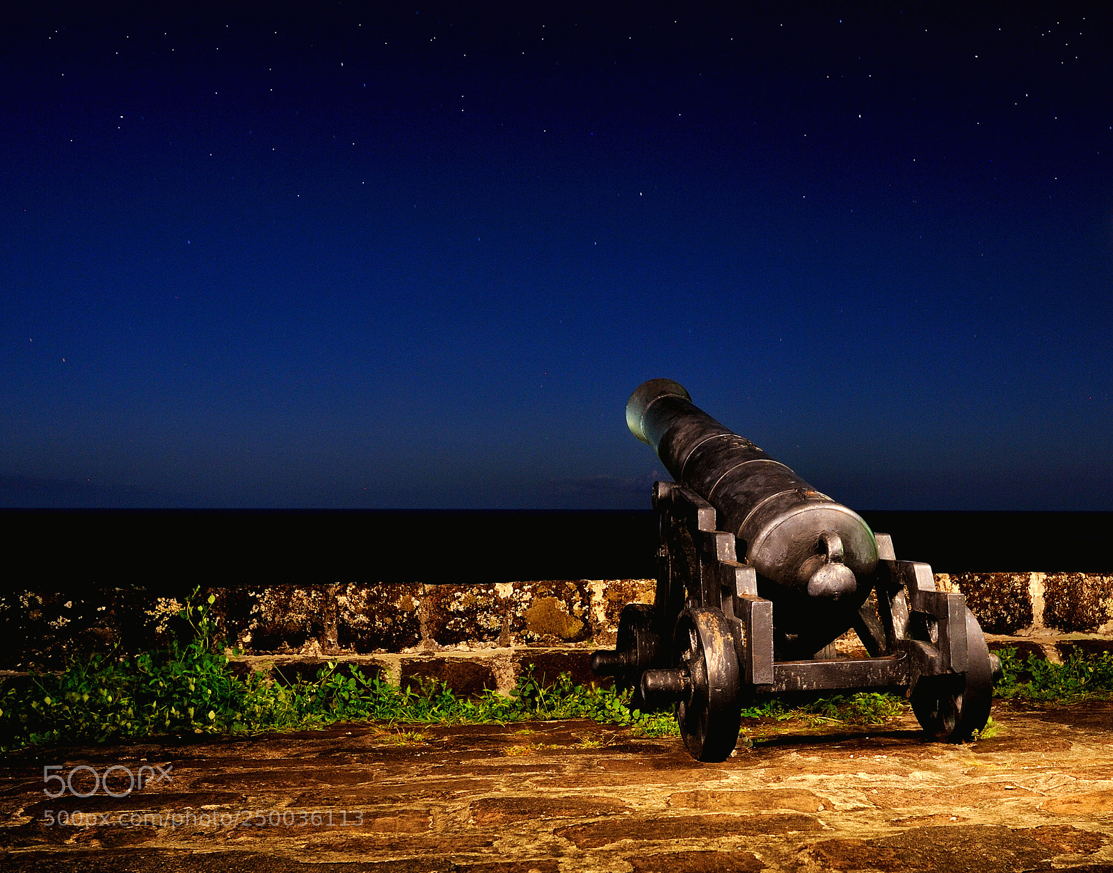 Nikon D700 sample photo. Light painted cannon photography
