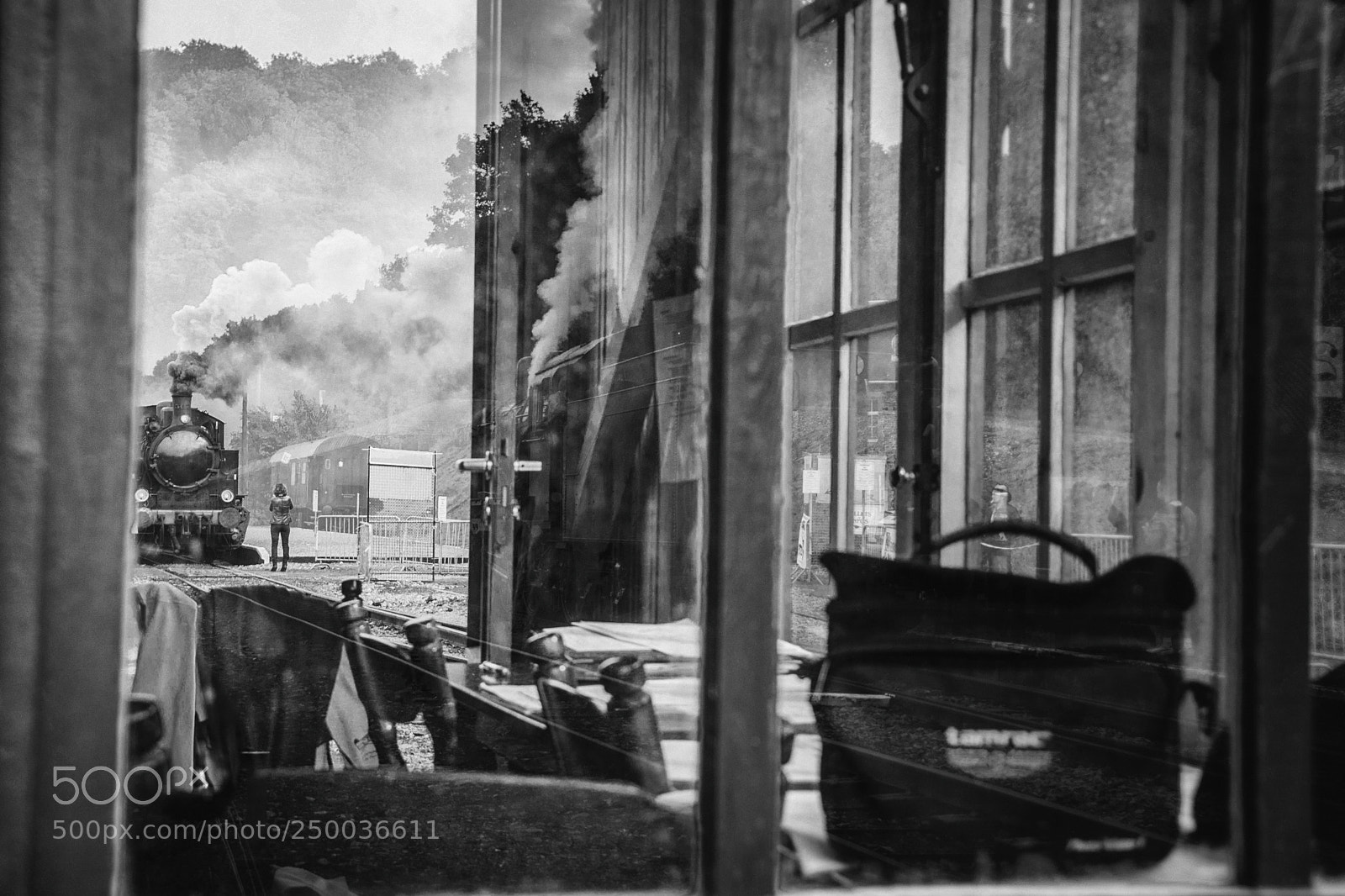 Nikon D7100 sample photo. Through the signal cabin photography
