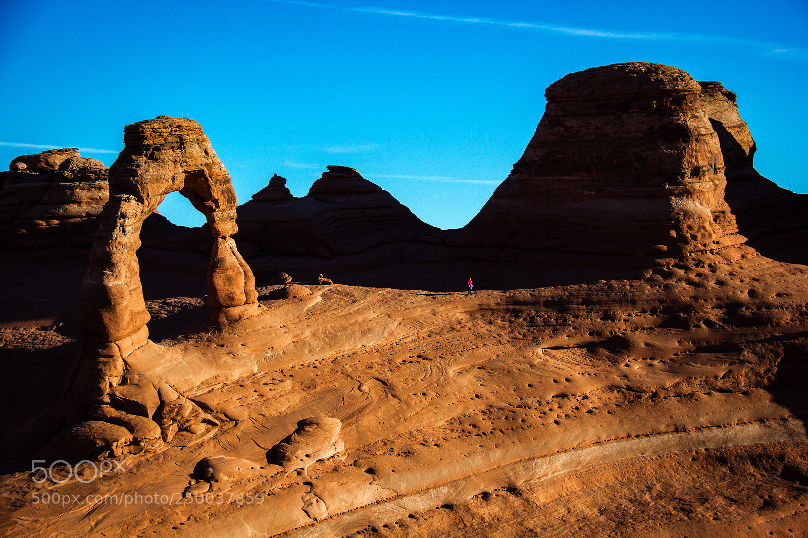 Canon EOS 60D sample photo. Delicate arch sunrise photography