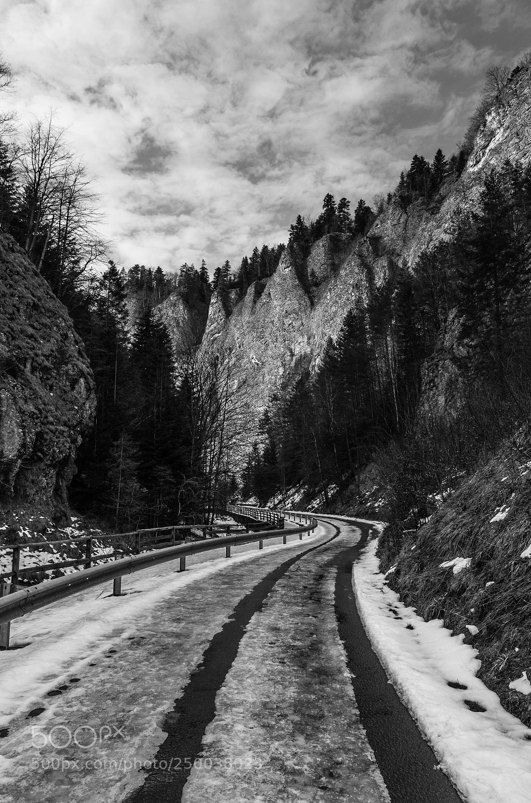 Pentax K-50 sample photo. Road among the rocks. photography