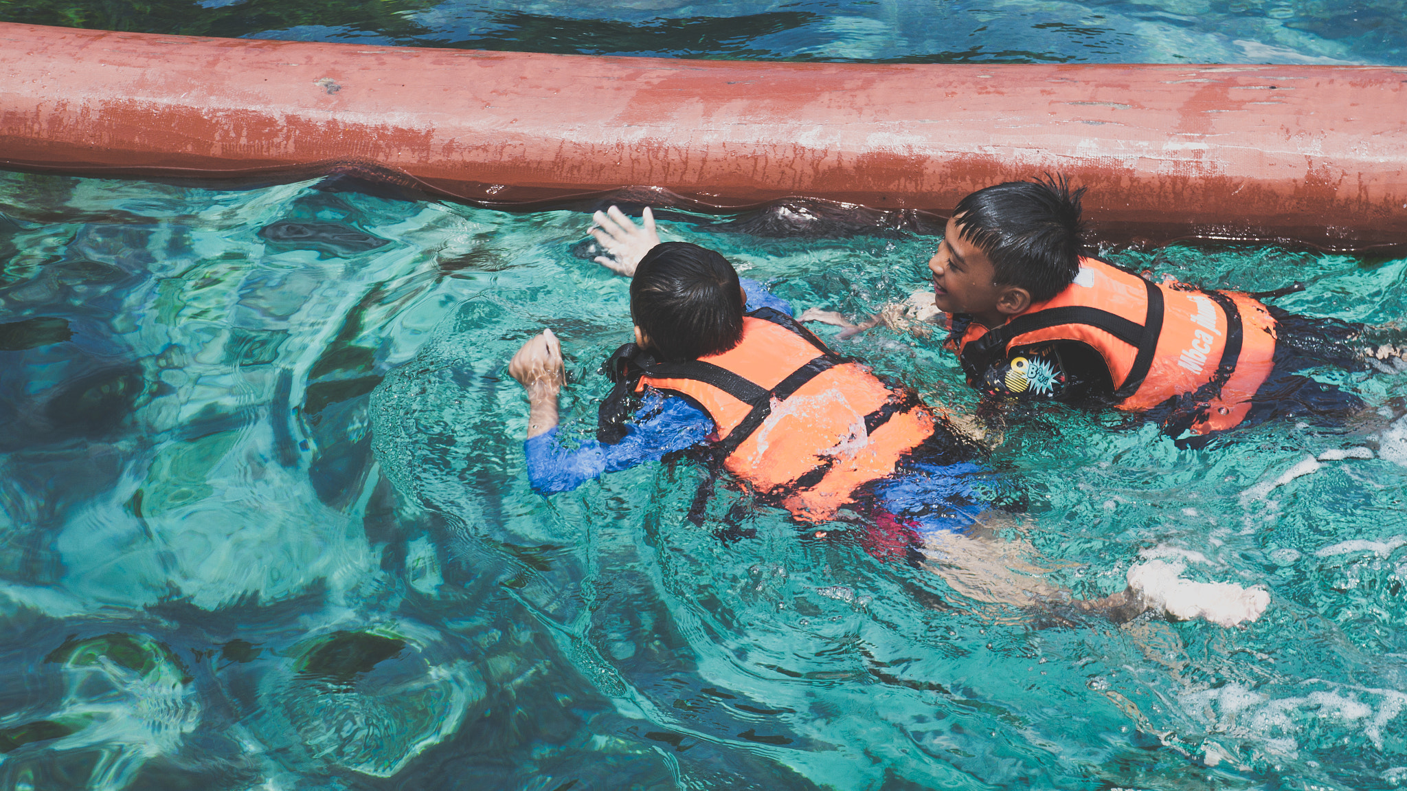 Sony Alpha NEX-F3 sample photo. Swimming in the ocean photography