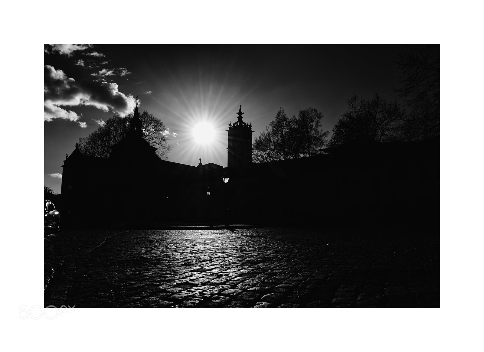 Nikon D5200 sample photo. The silhouettes of history photography