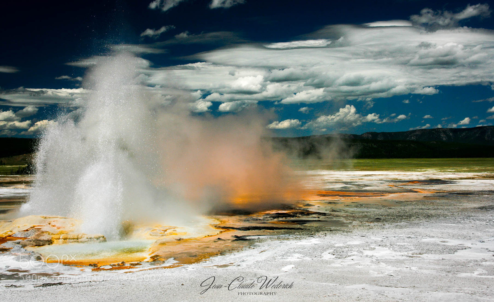 Canon EOS 400D (EOS Digital Rebel XTi / EOS Kiss Digital X) sample photo. Yellowstone landscape photography
