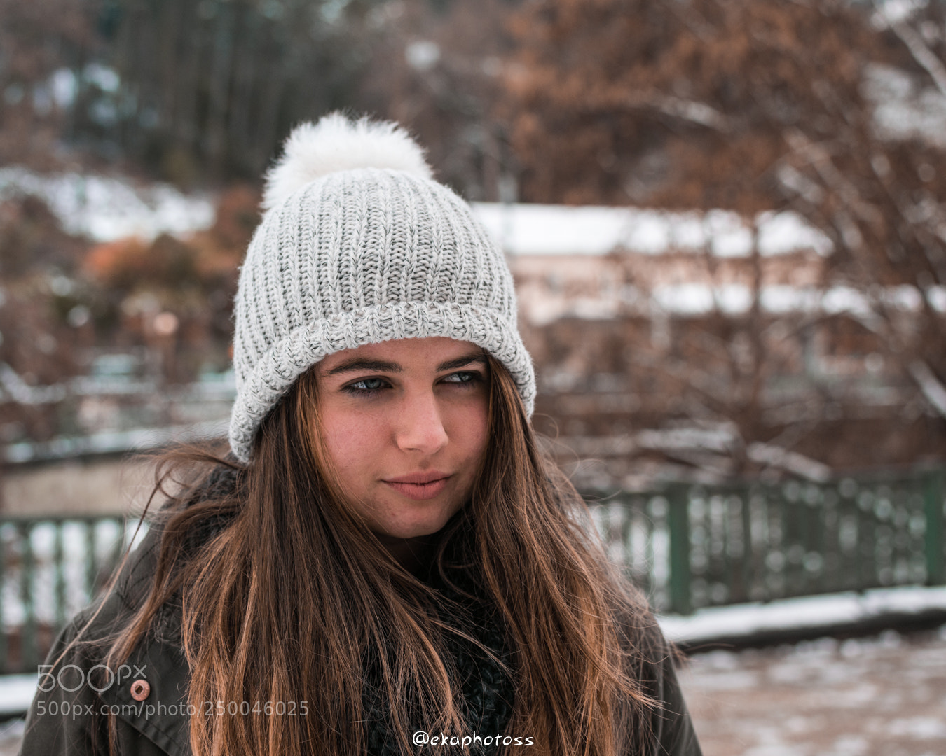 Nikon D7500 sample photo. Looking at nothing photography