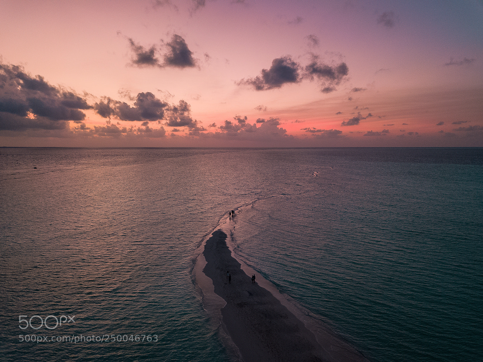 DJI FC220 sample photo. @surfthesky maldives photography