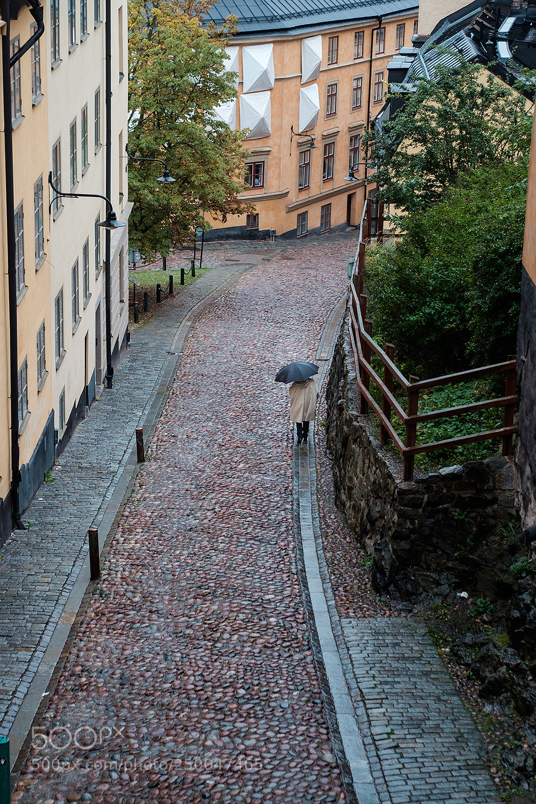 Fujifilm X-T10 sample photo. Umbrella photography