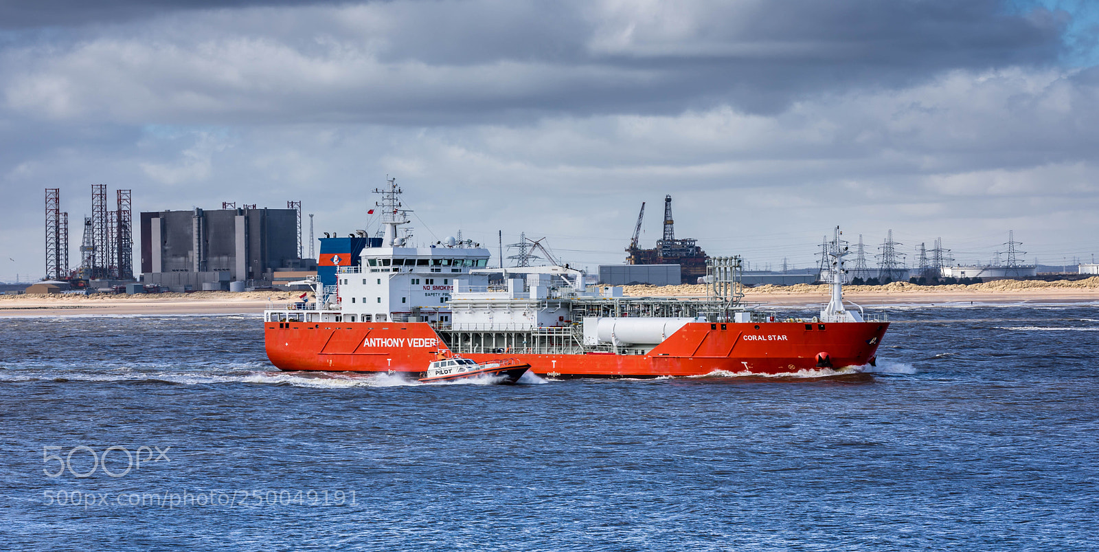 Canon EOS 5D Mark IV sample photo. The industrial river tees photography