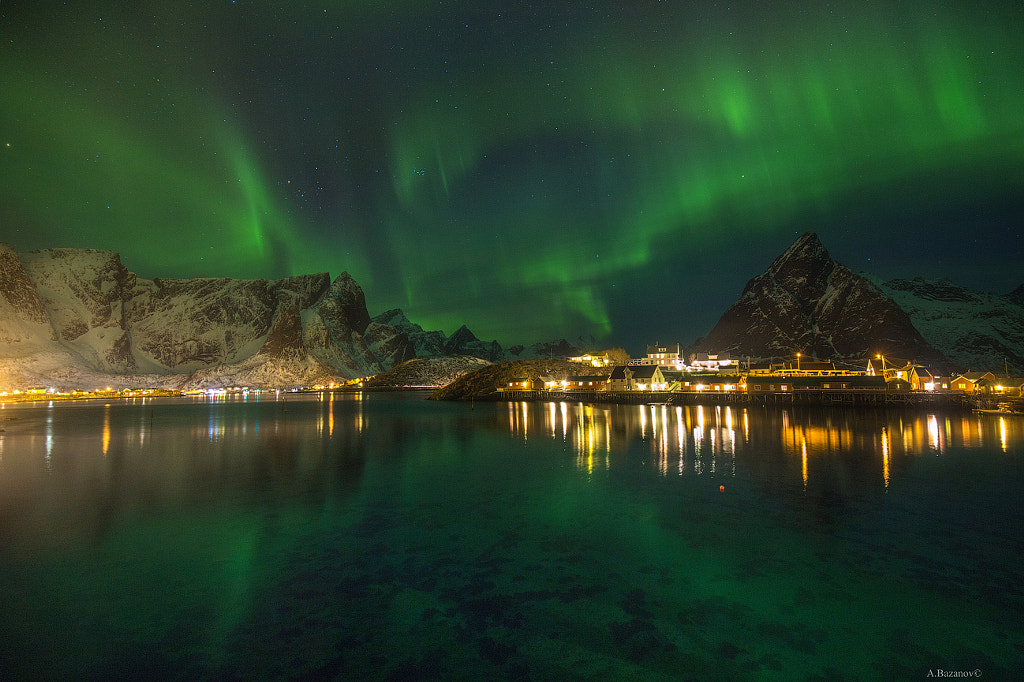 Green light by Andrew Bazanov on 500px.com