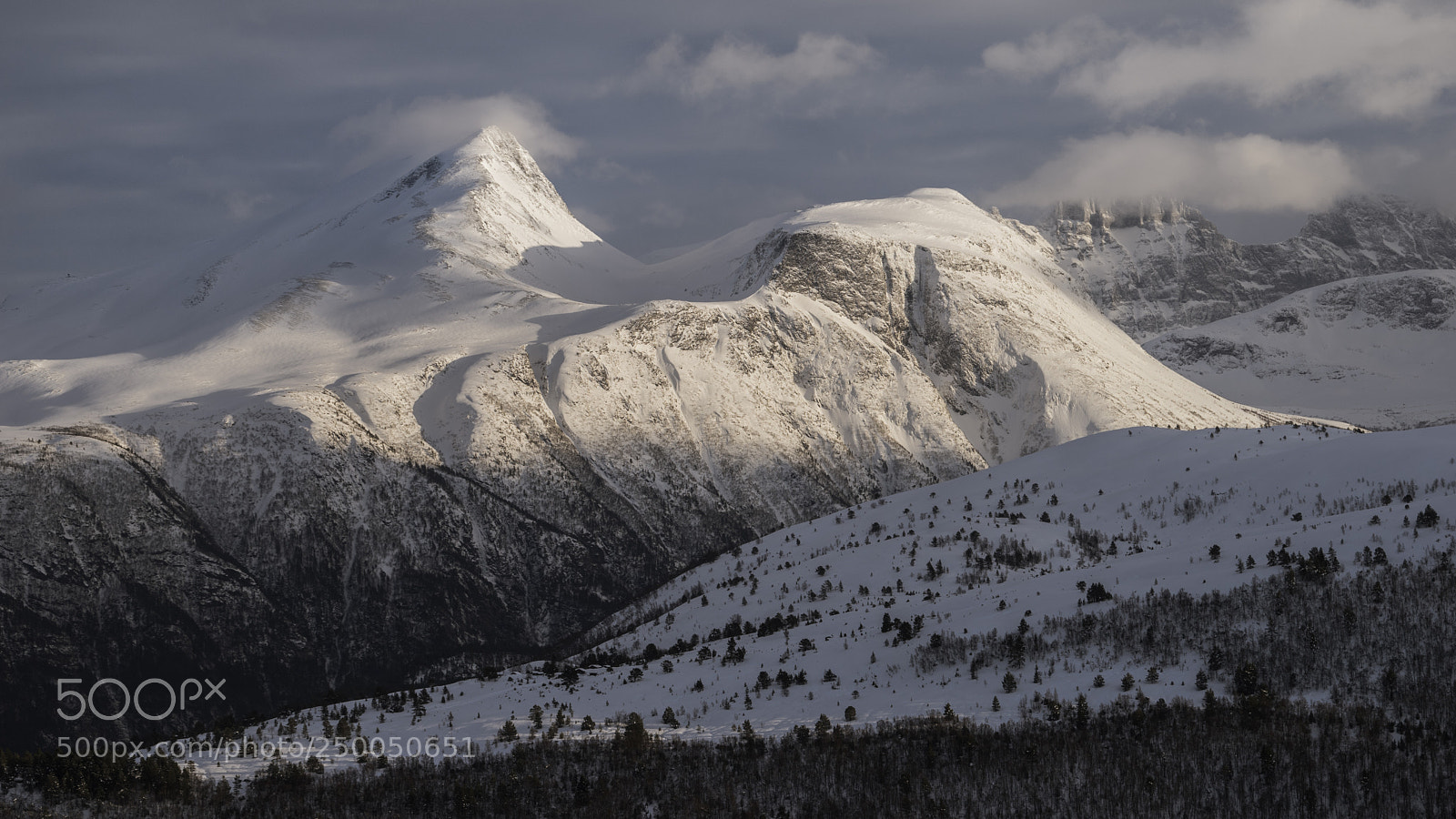 Sony a7 sample photo. Mountain photography