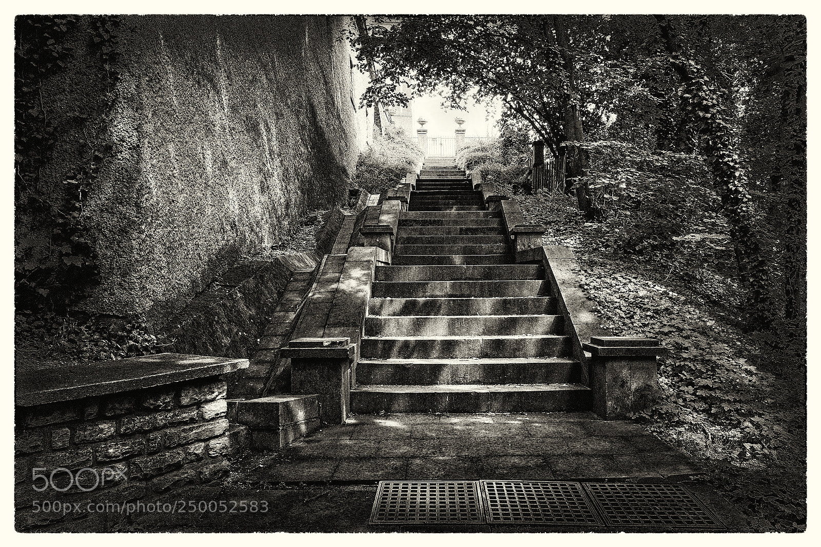 Fujifilm X-E1 sample photo. Old castle stairs photography