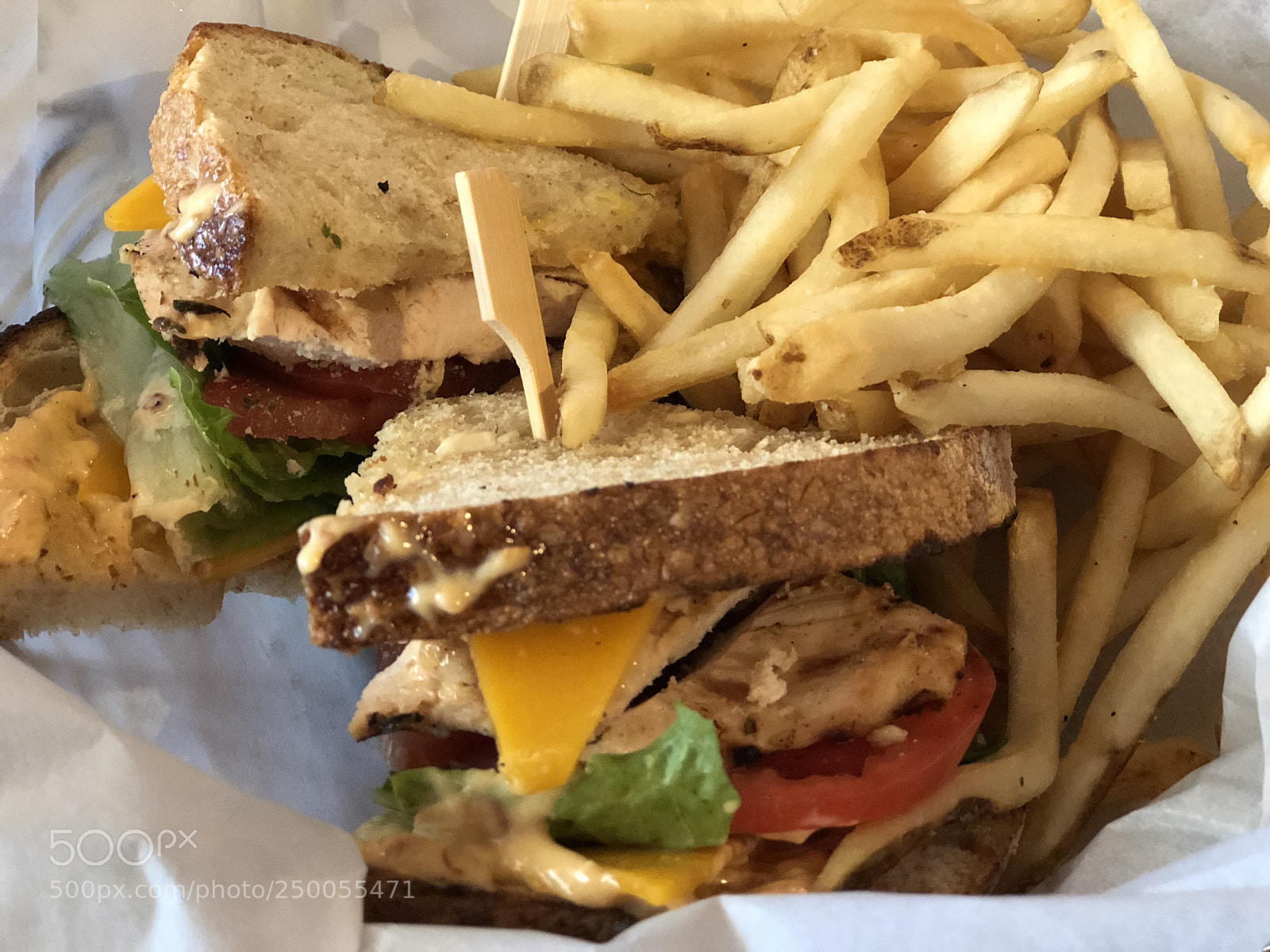 Apple iPhone 8 Plus sample photo. Yummy sandwiche photography