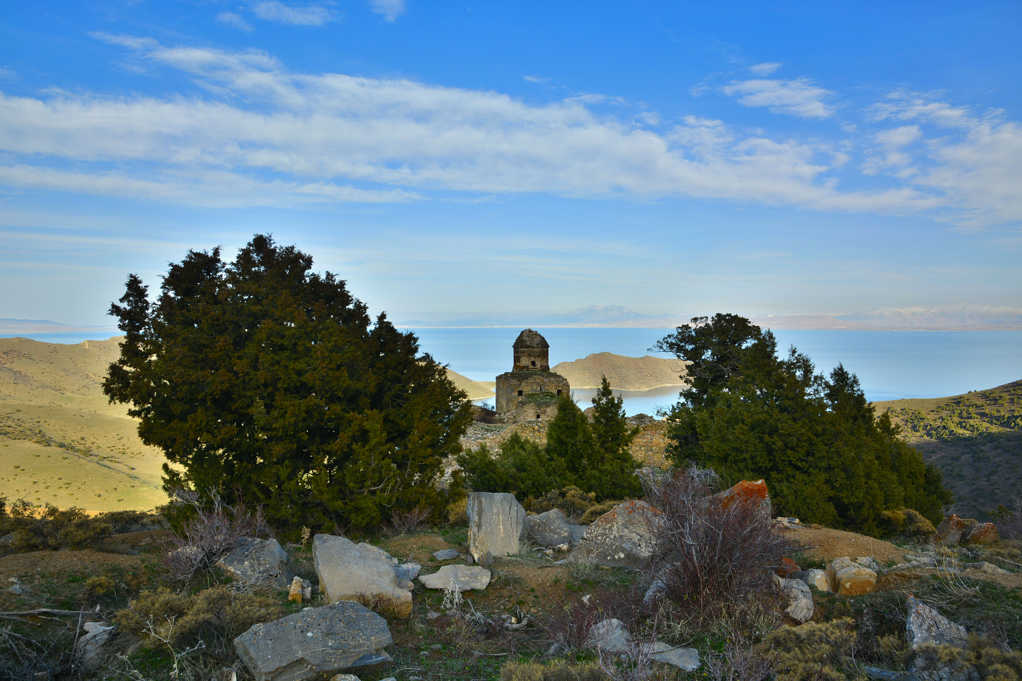 Nikon D7100 + Sigma 17-70mm F2.8-4 DC Macro OS HSM | C sample photo. St thomas church photography