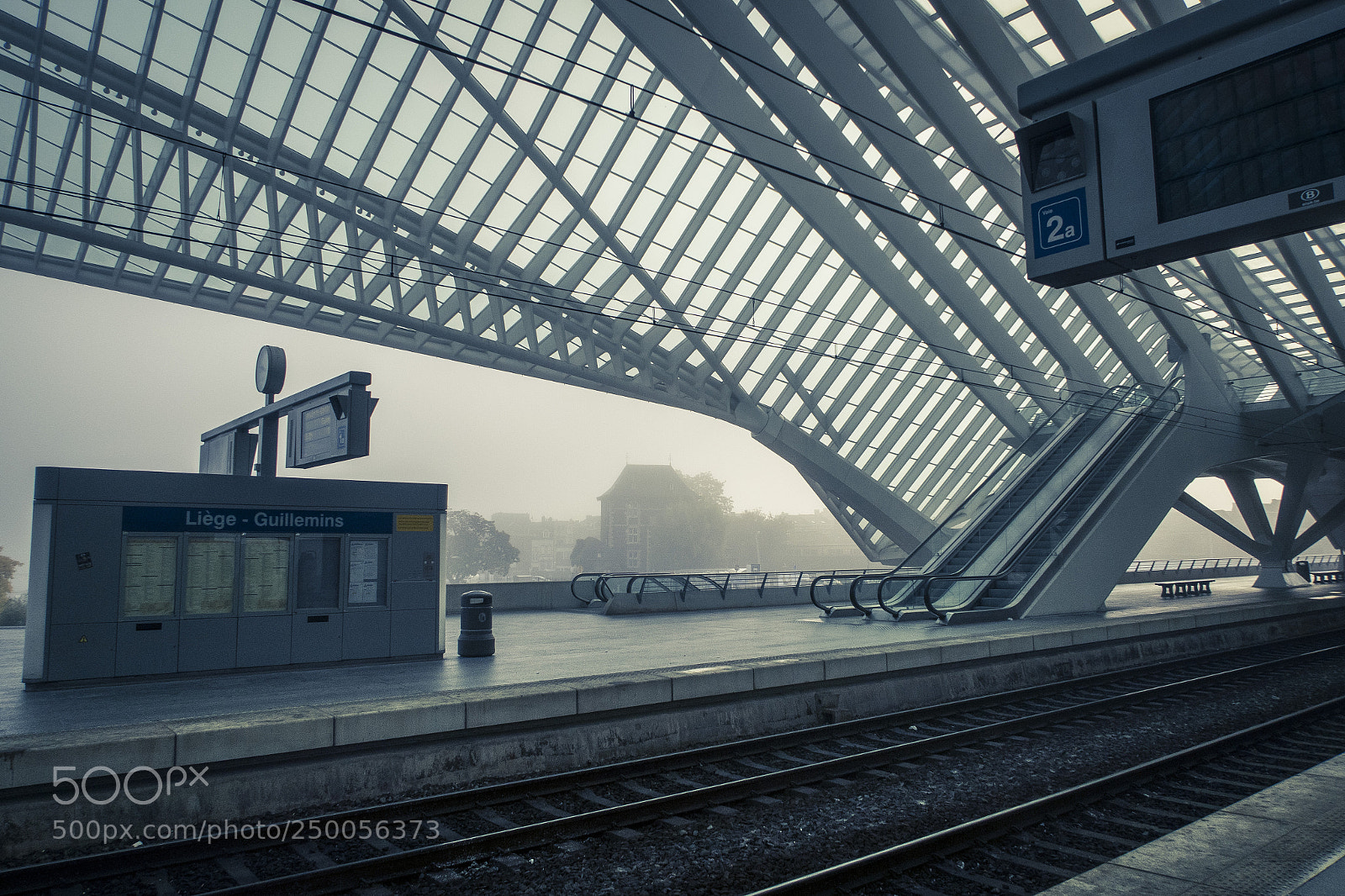 Canon PowerShot G7 X sample photo. Misty future... photography
