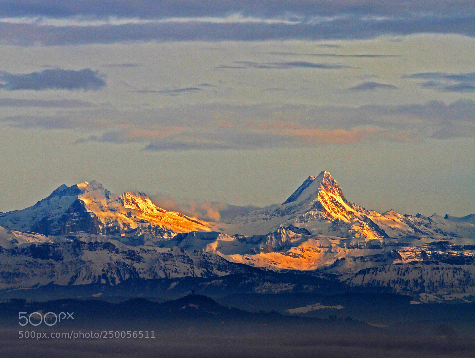 Canon EOS 7D sample photo. Schreckhorn and mittelhorn at photography