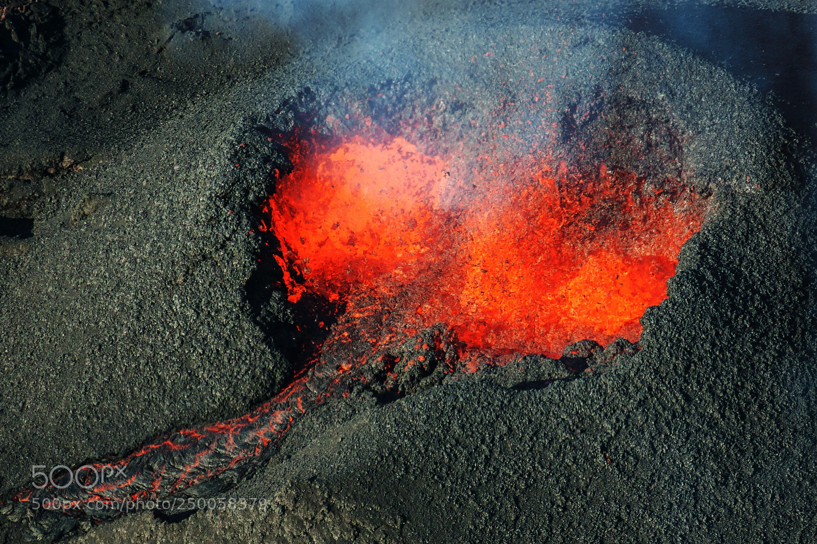 Canon EOS 50D sample photo. Piton de la fournaise photography