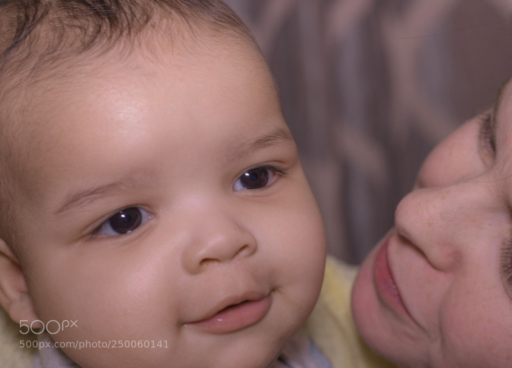 Canon EOS 760D (EOS Rebel T6s / EOS 8000D) sample photo. Mum and baby photography