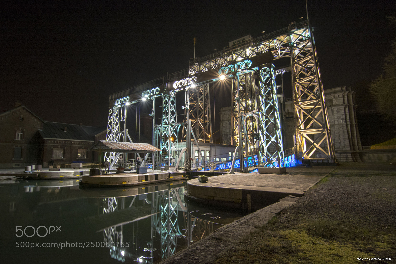 Nikon D7100 sample photo. Ascenseur n 4 ancien photography