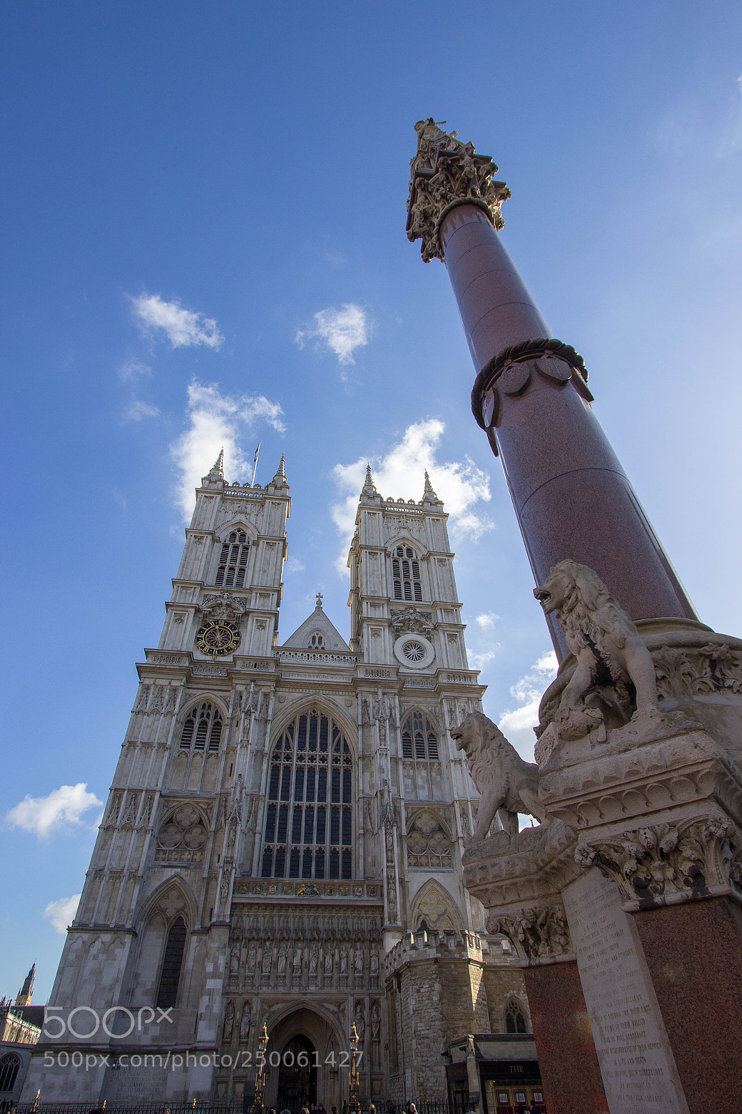 Canon EOS 600D (Rebel EOS T3i / EOS Kiss X5) sample photo. Queens church photography