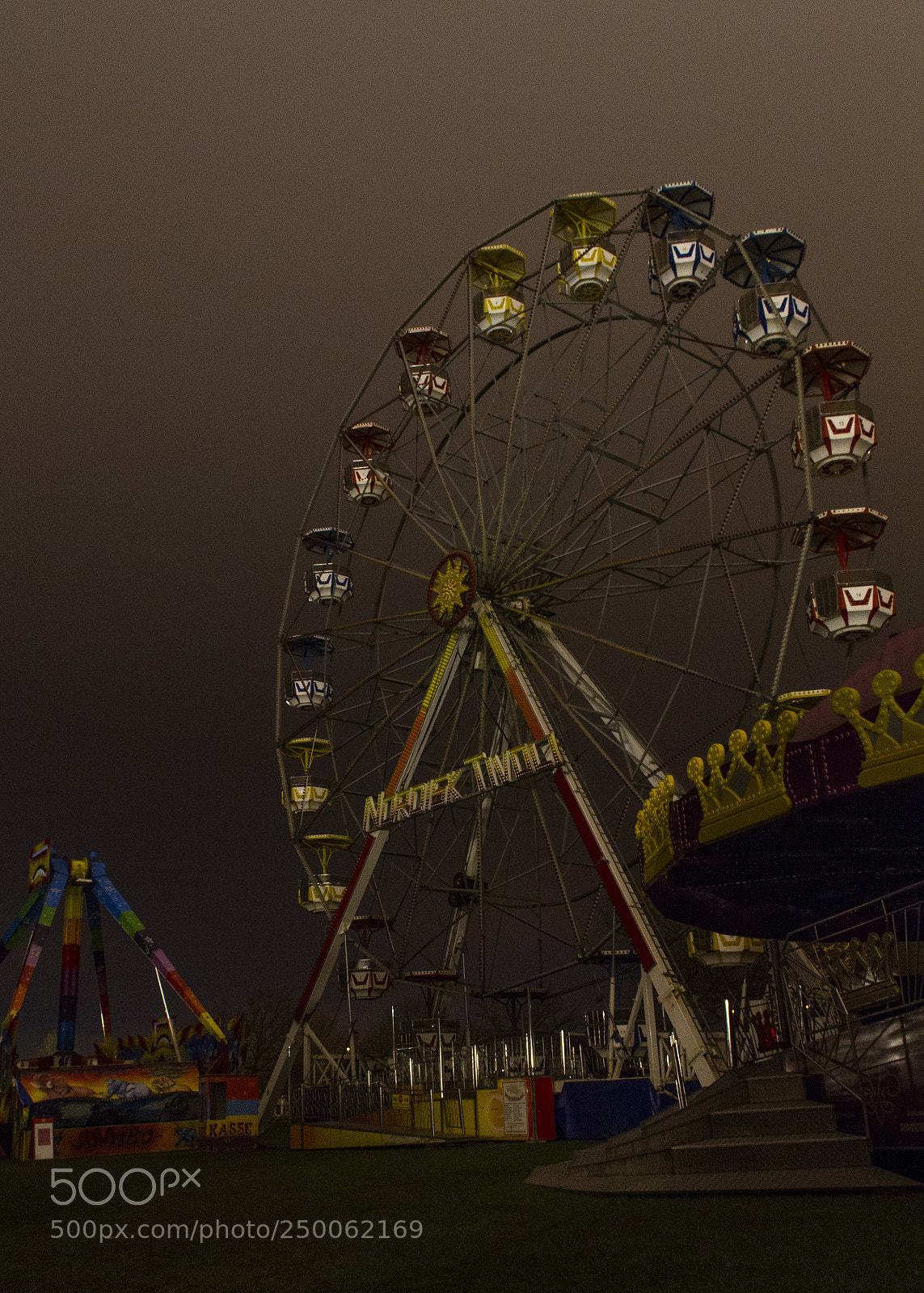 Canon EOS 7D sample photo. Night at the park photography