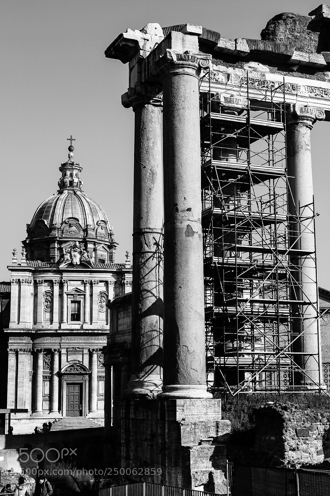 Canon EOS 500D (EOS Rebel T1i / EOS Kiss X3) sample photo. Eternal city photography